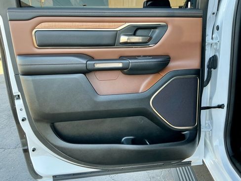 Used 2023 RAM 1500 Limited image 32