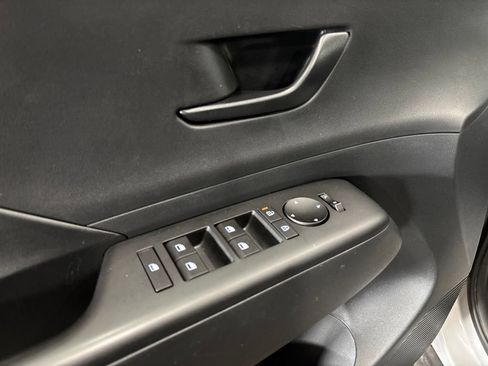 Used 2026 Hyundai Kona SE AWD/4WD image 17