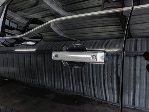 Used 2024 Ford F350 Limited w/ FX4 Off-Road Package image 41