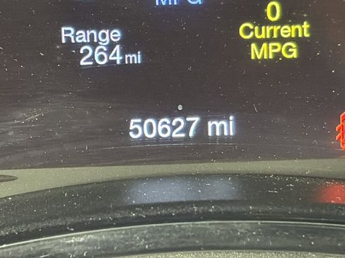 Used 2024 Dodge Durango GT AWD/4WD image 5