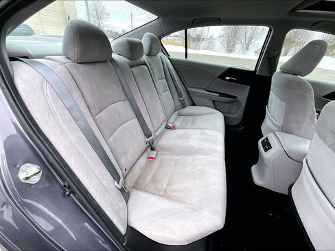 Used 2015 Honda Accord EX image 19