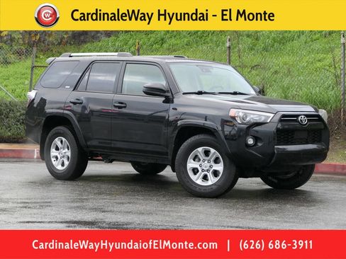 Used 2024 Toyota 4Runner SR5 image 1
