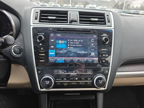 Used 2019 Subaru Outback 2.5i Limited AWD/4WD image 12