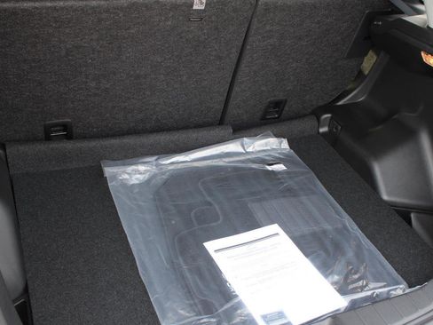 New 2026 Mitsubishi Outlander Sport ES image 9