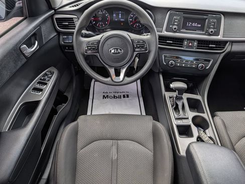 Used 2017 Kia Optima LX FWD image 13