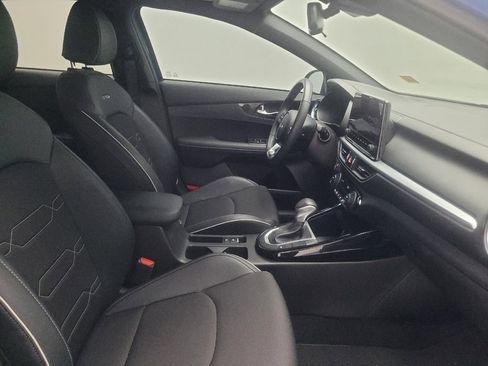 Used 2022 Kia Forte GT-Line w/ GT-Line Technology Package FWD image 21