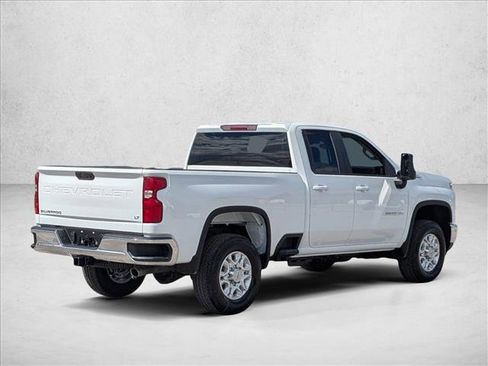 New 2026 Chevrolet Silverado 2500 LT w/ Convenience Package image 2