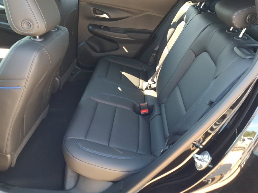 New 2026 Buick Envista Sport Touring w/ Convenience I Package FWD image 12