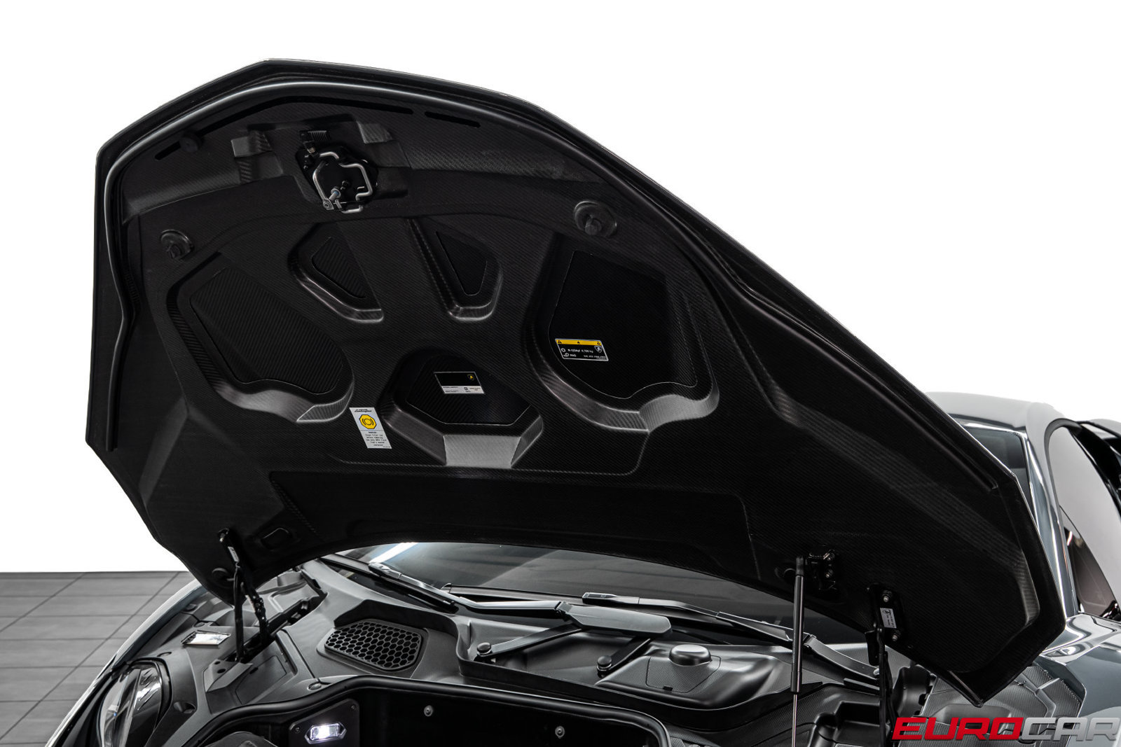 Used 2025 Lamborghini Revuelto AWD/4WD image 11