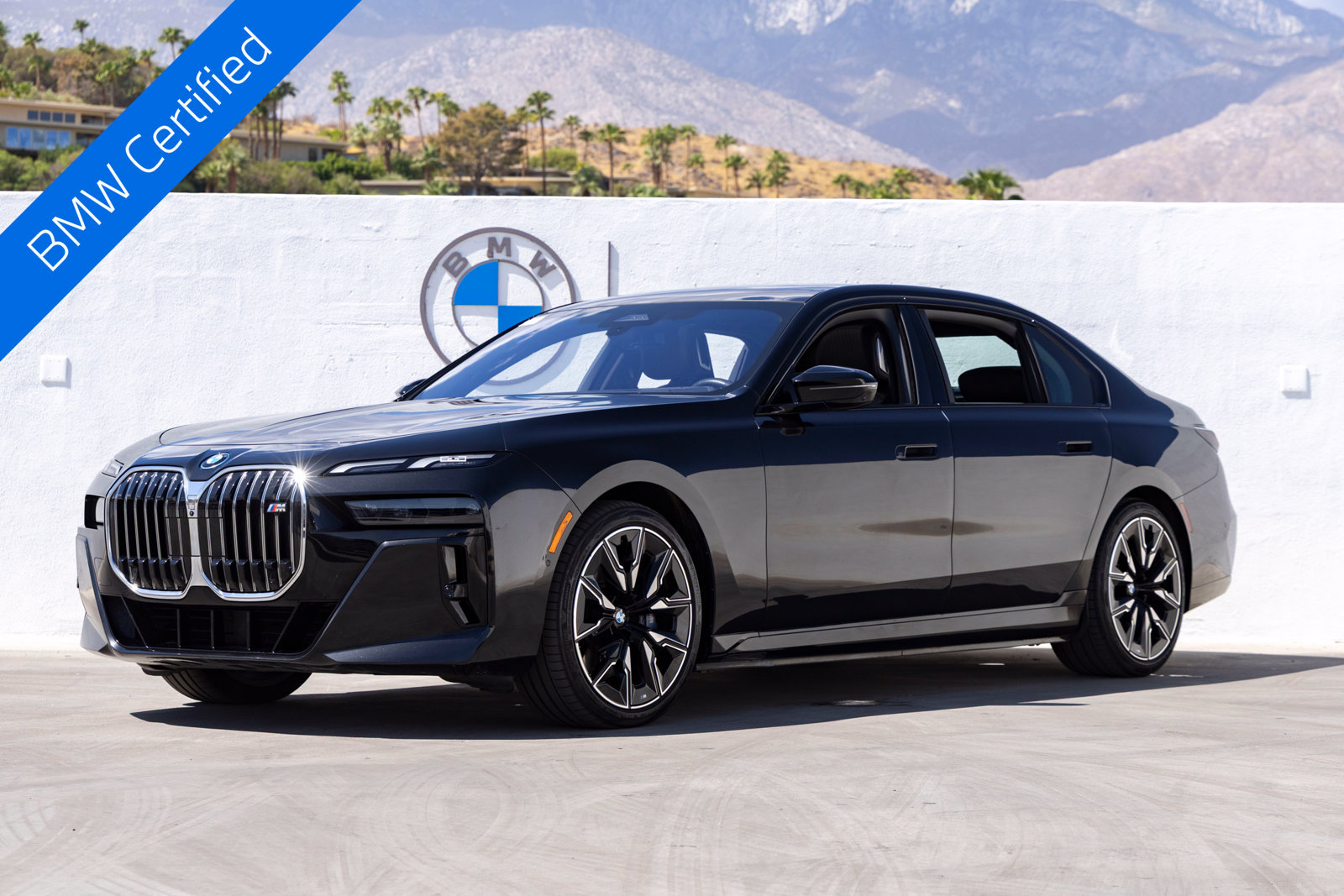 Used 2024 BMW i7 M70 w/ Premium Package AWD/4WD image 1