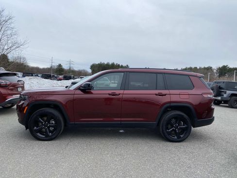 Certified 2025 Jeep Grand Cherokee L Laredo image 7