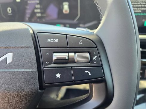 New 2026 Kia EV6 Light RWD image 12