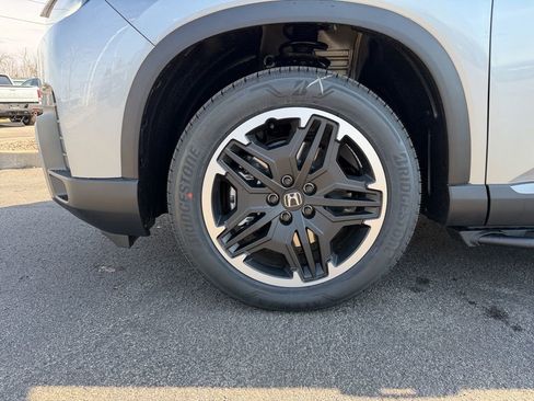 New 2026 Honda Pilot Touring image 20