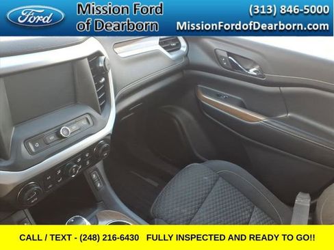 Used 2019 GMC Acadia SLE image 16