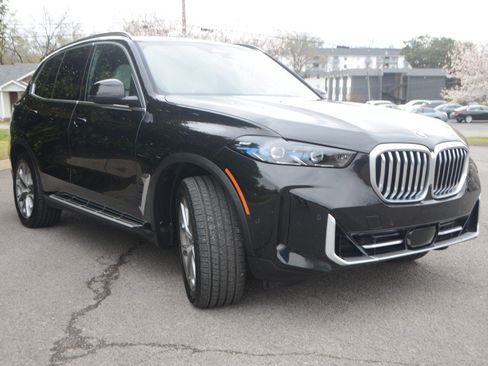 Used 2026 BMW X5 xDrive40i w/ Climate Comfort Package AWD/4WD image 9