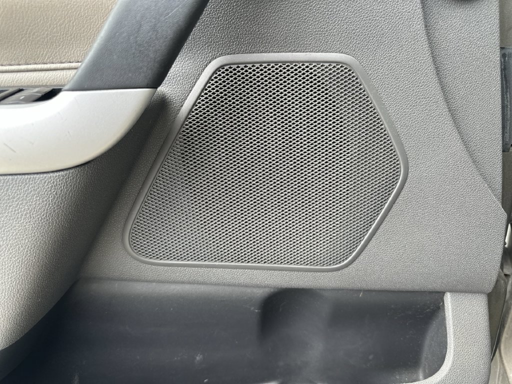 Used 2013 Ford Edge SEL FWD image 23