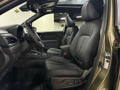 New 2025 Subaru Forester Limited image 19