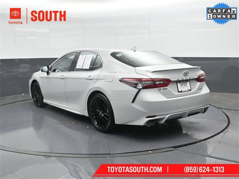 Used 2023 Toyota Camry XSE image 8