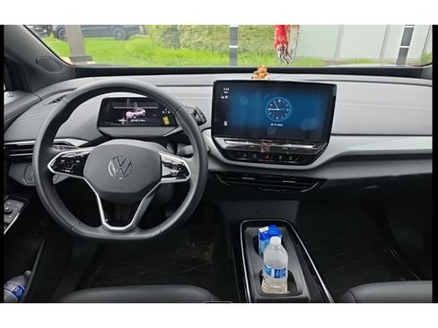 Used 2023 Volkswagen ID.4 Pro S RWD image 5