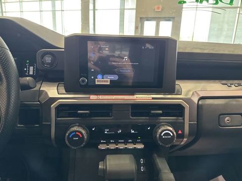 New 2026 Toyota Tacoma SR5 AWD/4WD image 15