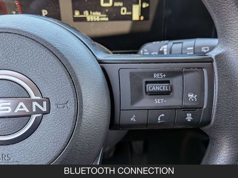 Used 2026 Nissan Kicks SV FWD image 18