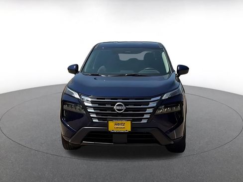Used 2026 Nissan Rogue SV AWD/4WD image 4