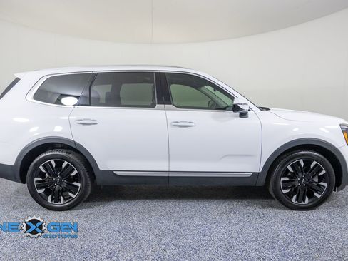 Used 2023 Kia Telluride SX AWD/4WD image 8
