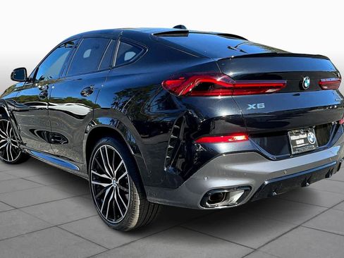 Certified 2025 BMW X6 xDrive40i image 11