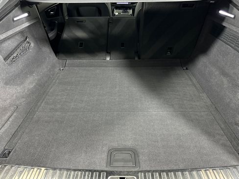 Used 2023 Audi Q8 Premium Plus w/ Premium Plus Package image 14