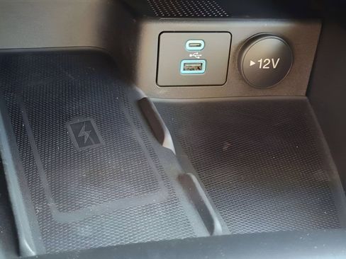 New 2023 Ford Escape SE w/ PHEV Premium Package image 6