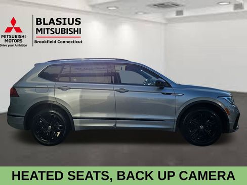 Used 2022 Volkswagen Tiguan SE R-Line image 5