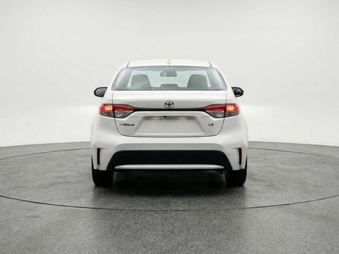 Used 2025 Toyota Corolla LE FWD image 7