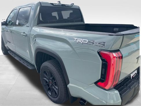 New 2026 Toyota Tundra Limited AWD/4WD image 5