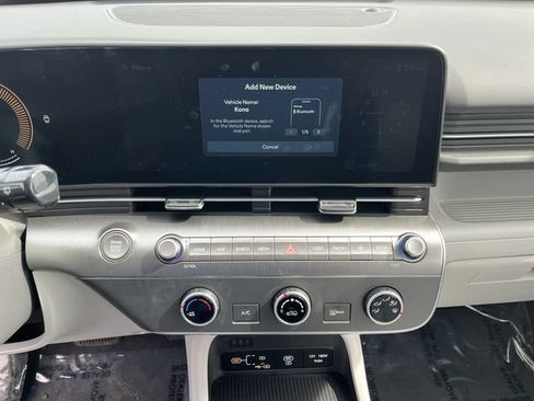 Used 2026 Hyundai Kona SE AWD/4WD image 14