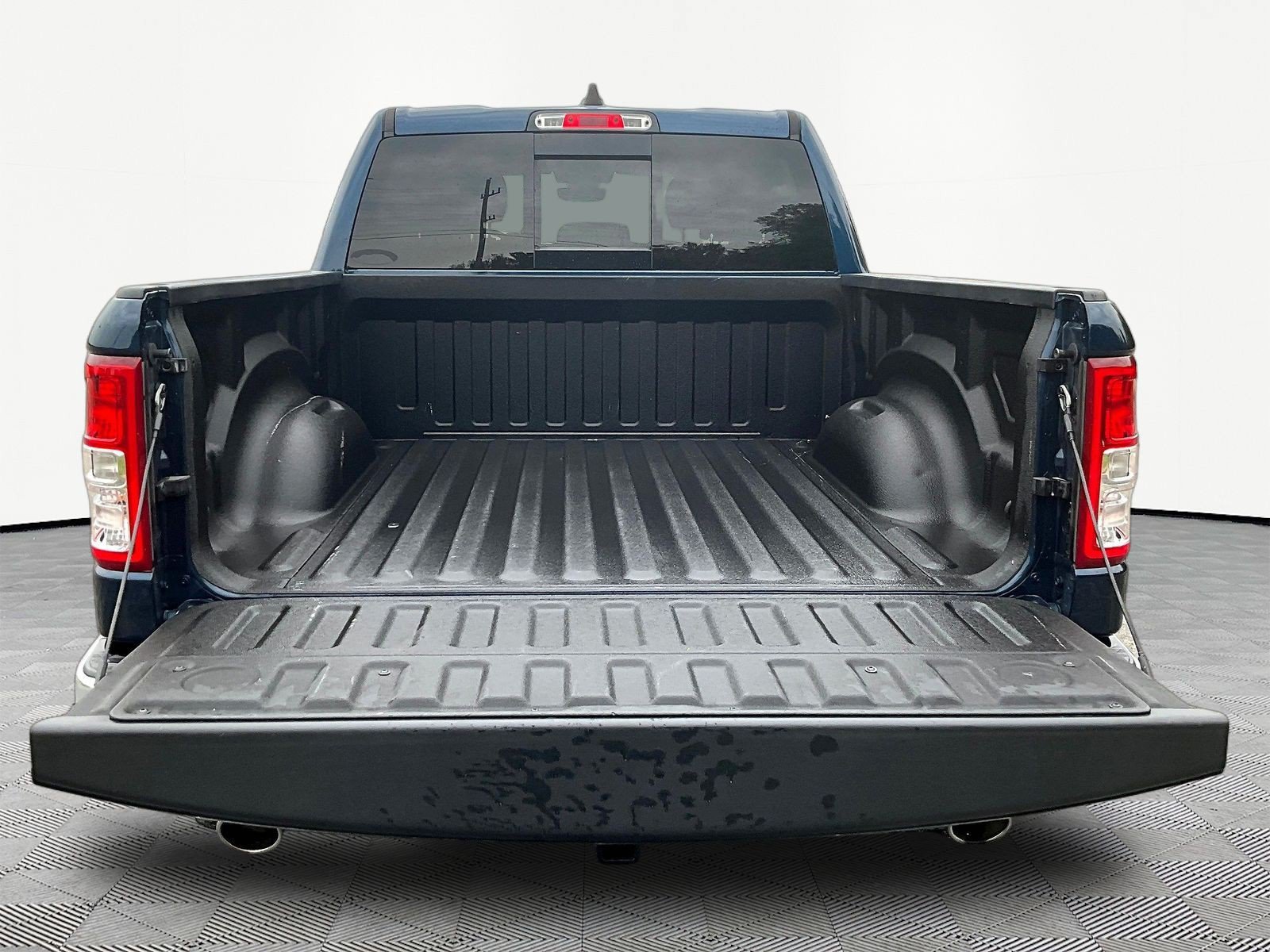 Used 2023 RAM 1500 Big Horn AWD/4WD image 7