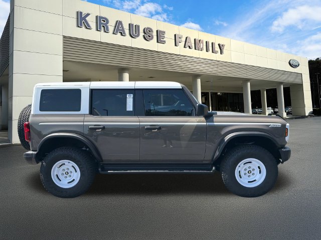 New 2026 Ford Bronco Heritage Edition AWD/4WD image 9