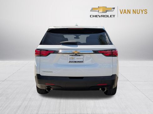 Used 2023 Chevrolet Traverse LS FWD image 6