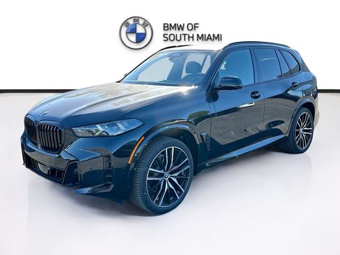 New 2026 BMW X5 sDrive40i w/ M Sport Package image 3
