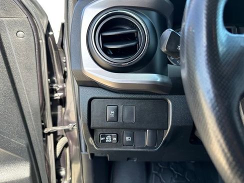 Used 2021 Toyota Tacoma SR5 image 22