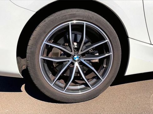 Used 2022 BMW Z4 sDrive30i w/ Premium Package 2 image 8