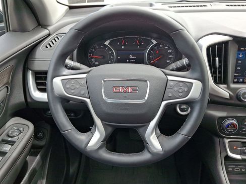 Used 2023 GMC Terrain SLT w/ Tech Package AWD/4WD image 8