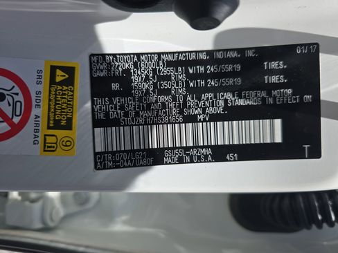 Used 2017 Toyota Highlander SE AWD/4WD image 36