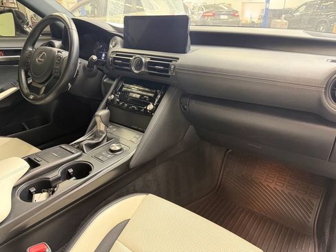 Used 2023 Lexus IS 350 F Sport w/ Navigation Package RWD image 12