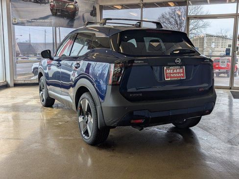 New 2026 Nissan Kicks SR w/ SR Premium Package AWD/4WD image 4