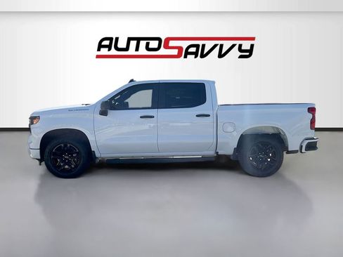 Used 2025 Chevrolet Silverado 1500 Custom w/ Turbomax Blackout Package image 4