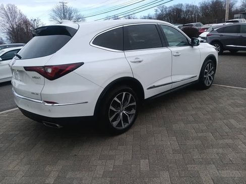 Used 2023 Acura MDX SH-AWD w/ Technology Package image 6