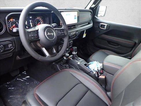 New 2025 Jeep Wrangler Unlimited Rubicon image 9