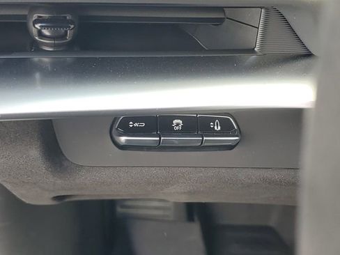 New 2026 Chevrolet Corvette Stingray Premium Cpe w/ Z51 Performance Package image 23