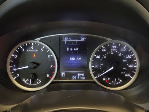 Used 2018 Nissan Sentra SV FWD image 23
