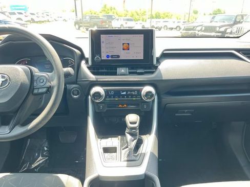 Used 2023 Toyota RAV4 XLE FWD image 19
